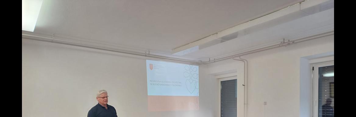 Utrinek z dogodka v Bohinjski hiši. Foto: P. Alič (občina Bohinj), 2024