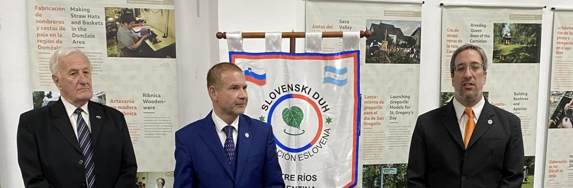 Odprtje razstave. Foto: Slovensko veleposlaništvo v Buenos Airesu, 2023 