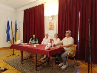 Okrogla miza »Maske in maskiranje med tradicijo in sodobnostjo«. Foto: A. Serec Hodžar, 2026