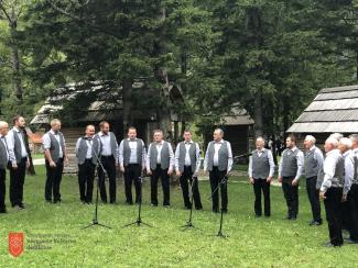 Snemanje lučkega moškega petja na štrto, foto: A. Jerin, 2021